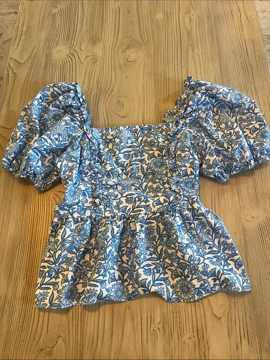 CeCe Tops - Cece Blue Floral Puff Sleeve Square Neck Women's Top blouse size medium